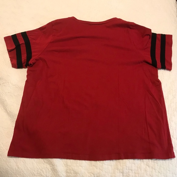 Torrid red short sleeve v-neck t-shirt with music note heart (3X) - Picture 5 of 12